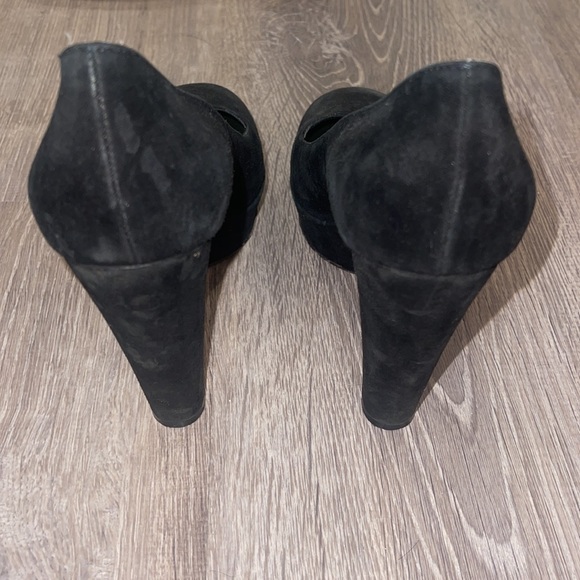 Donna Karan Collection Black Suede Platforms - Picture 4 of 8